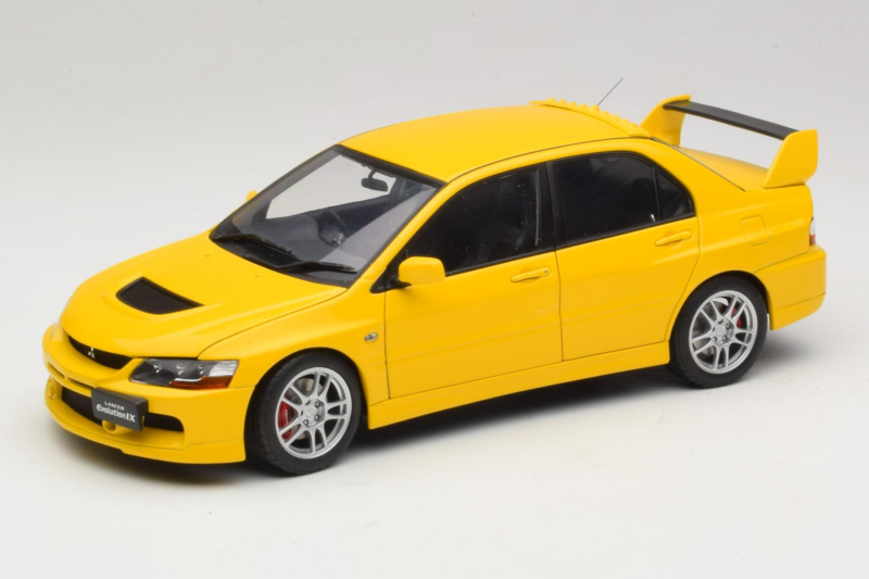 Mitsubishi Lancer Evolution IX GSR Yellow AUTOart 1:18 Mitsubishi Lancer Evolution IX GSR Yellow AUTOart 1:18 77192 Diecast