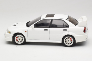 Mitsubishi Lancer Evo VI Tommi Makinen Edition White AUTOart 1:18 77157 Diecast - image 4 of 8