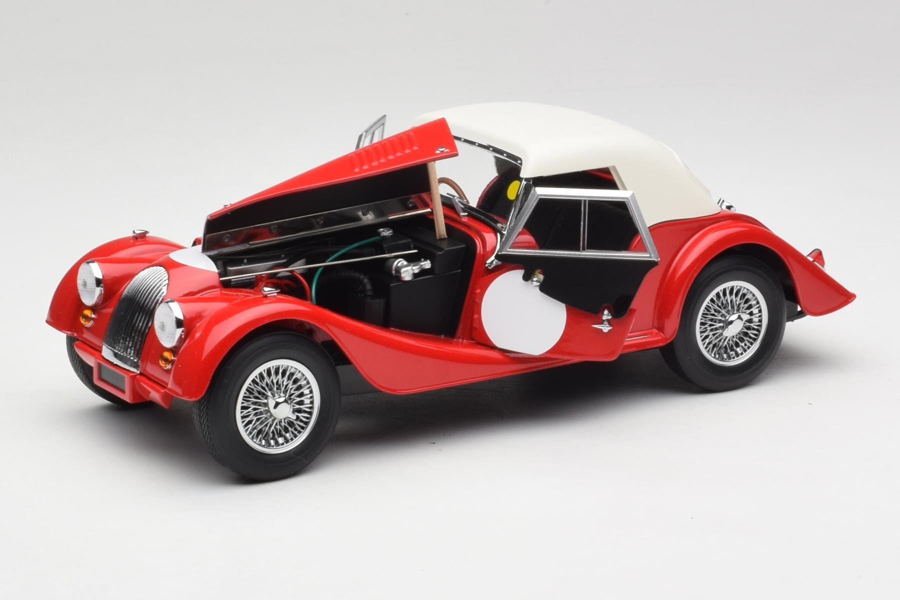 1/18 京商 モーガン 4/4 SPORTS 2008 RED未展示品 Kyosho Morgan 4/4 Plus 1:18 Red Diecast Roadster