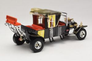 Munsters Koach Black ERTL 1:18 33036 Diecast - image 2 of 6
