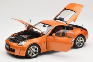 Nissan 350Z Z33 Sunset Orange AUTOart 1:18 77312 Diecast - image 2 of 8