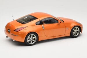 Nissan 350Z Z33 Sunset Orange AUTOart 1:18 77312 Diecast - image 3 of 8