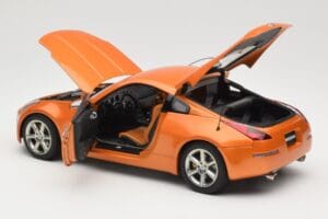 Nissan 350Z Z33 Sunset Orange AUTOart 1:18 77312 Diecast - image 5 of 8
