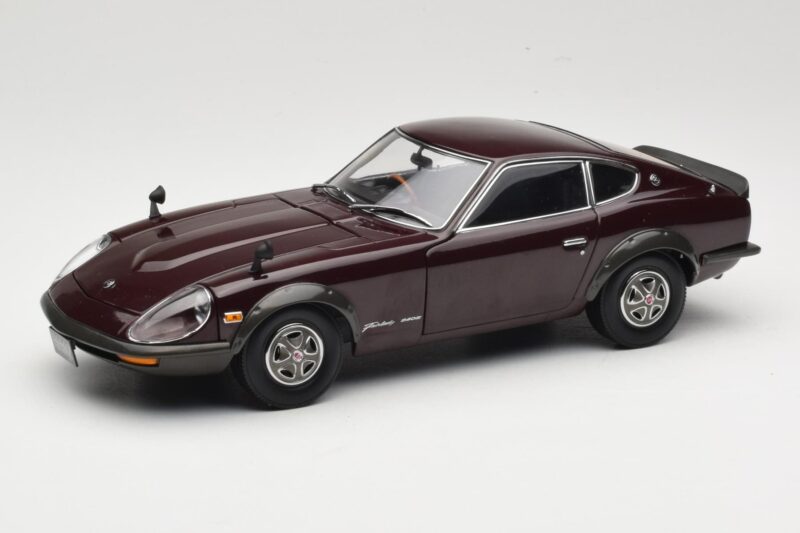 Nissan Fairlady 240Z-G S30 Maroon Kyosho 1:18 Nissan Fairlady 240Z-G S30 Maroon Kyosho 1:18 08212M Diecast