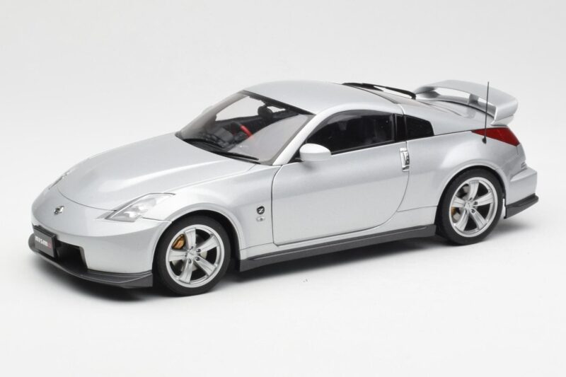 Nissan Fairlady Z Z34 NISMO Type 380RS Silver AUTOart 1:18 Nissan Fairlady Z Z34 NISMO Type 380RS Silver AUTOart 1:18 77401 Diecast