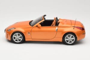 Nissan Fairlady Z Z33 Roadster Sunset Orange AUTOart 1:18 77377 Diecast - image 4 of 8