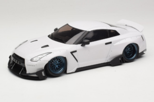 Nissan GT-R R35 Boost Wars 2 White Jp Kraemo 1:18 KRAEMO001 Diecast - image 2 of 7