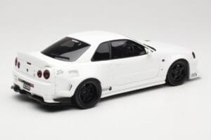 Nissan Skyline GT-R BNR34 by KRC Pearl White Otto 1:18 OT1135 Resin - image 2 of 6