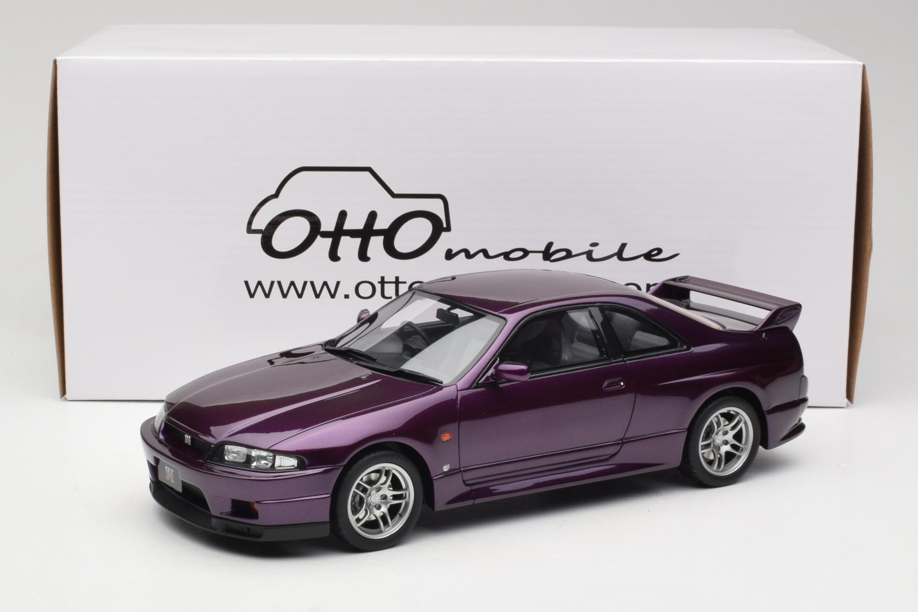 Otto Nissan Skyline R33 GT-R Purple 1:18 Resin