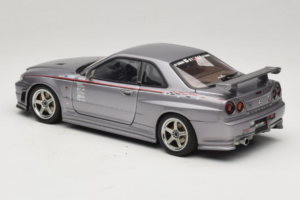 Nissan Skyline GT-R R34 Nismo S-Tune Silver AUTOart 1:18 77358 Diecast - image 7 of 8