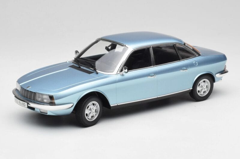 NSU Ro80 Blue Metallic Minichamps 1:18 151015400 Diecast
