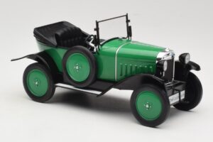 Opel 4 PS Laubfrosch Green MCG 1:18 MCG18050 Diecast - image 4 of 6