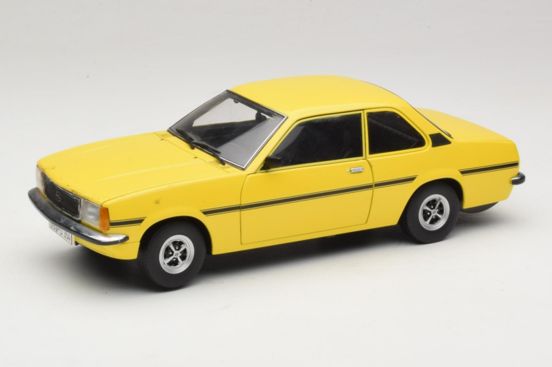 Opel Ascona B SR Yellow Scratched Front Sun Star 1:18 Opel Ascona B SR Yellow Scratched Front Sun Star 1:18 5384 Diecast