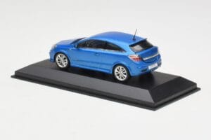 Opel Astra G OPC Blue Metallic Minichamps 1:43 403045223 Diecast - image 3 of 4
