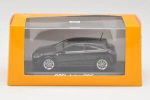 Opel Astra H OPC Black Minichamps 1:43 90399890 Diecast - image 4 of 4