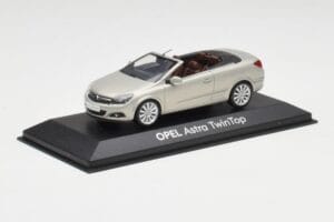 Opel Astra H Twin Top Silver Minichamps 1:43 403045633 Diecast - image 2 of 4