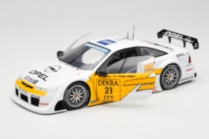 Opel Calibra V6 #21 N. Amorim DTM 1995 UT Models 1:18 180954221 Diecast - image 2 of 8