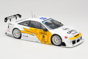 Opel Calibra V6 #9 M. Reuter DTM 1995 UT Models 1:18 180954209 Diecast - image 6 of 8