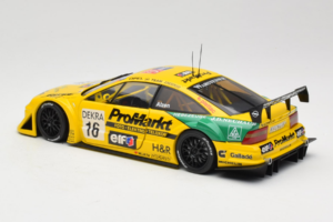 Opel Calibra V6 4x4 #16 U. Alzen DTM 1996 UT Models 1:18 180964316 Diecast - image 7 of 8