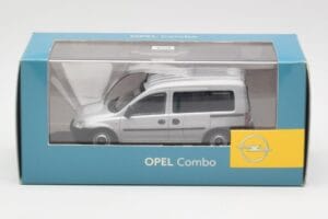 Opel Combo C Silver Minichamps 1:43 COMBO001 Diecast - image 4 of 4