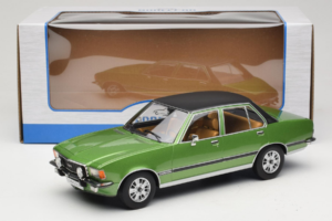 Opel Commodore B Green MCG 1:18 MCG18565 Diecast - image 6 of 6