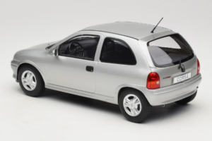 Opel Corsa B Grey Metallic MCG 1:18 MCG18515 Diecast - image 5 of 6