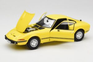 Opel GT/J Yellow Minichamps 1:18 180049021 Diecast - image 2 of 8