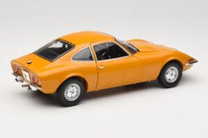 Opel GT Ochre Minichamps 1:18 180049031 Diecast - image 3 of 8