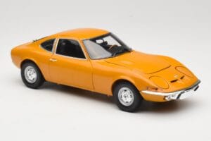 Opel GT Ochre Minichamps 1:18 180049031 Diecast - image 6 of 8
