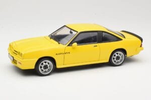 Opel Manta B GT/E Yellow Revell 1:18 08421 Diecast