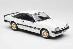 Opel Manta B Sport White MCG 1:18 MCG18237 Diecast - image 4 of 6