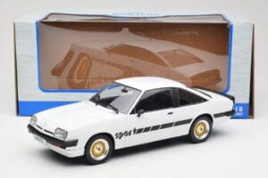 Opel Manta B Sport White MCG 1:18 MCG18237 Diecast - image 6 of 6