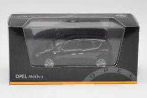 Opel Meriva B Black Minichamps 1:43 400040005 Diecast - image 4 of 4