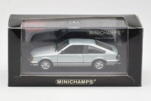 Opel Monza A Silver Minichamps 1:43 400045122 Diecast - image 4 of 4