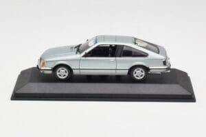 Opel Monza A Silver Minichamps 1:43 400045122 Diecast