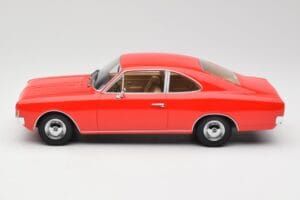 Opel Rekord C Coupe Red Minichamps 1:18 107047020 Resin - image 3 of 6