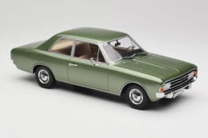 Opel Rekord C Green Metallic Minichamps 1:18 107047000 Resin - image 4 of 6