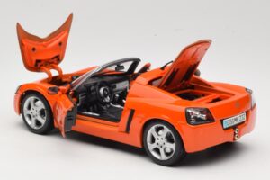 Opel Speedster Orange Maisto 1:18 31615 Diecast - image 5 of 8