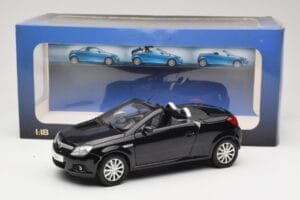 Opel Tigra TwinTop B Black Norev 1:18 183600 Diecast - image 8 of 8
