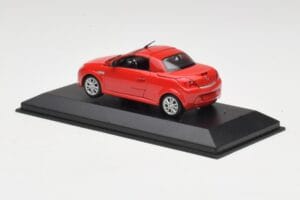 Opel Tigra TwinTop Magma Red Minichamps 1:43 B24910027T Diecast - image 3 of 4