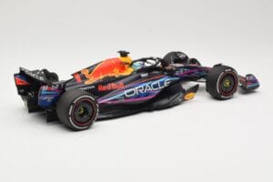 Oracle Red Bull Racing RB19 #1 M. Verstappen Winner Miami GP 2023 Minichamps 1:18 110230501 Diecast - image 2 of 6