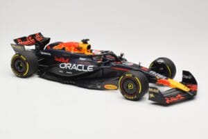 Red Bull Racing RB20 #1 M. Verstappen Winner China GP 2024 Minichamps 1:18 110240501 Diecast - image 4 of 6