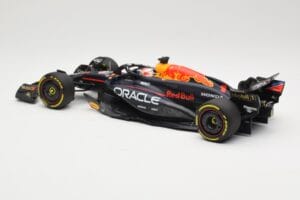 Red Bull Racing RB20 #1 M. Verstappen Winner China GP 2024 Minichamps 1:18 110240501 Diecast - image 5 of 6