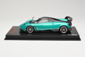 Pagani Huayra BC Green Metallic Yy Model 1:18 Pagani Huayra BC Green Metallic Yy Model 1:18 REMC020 Resin
