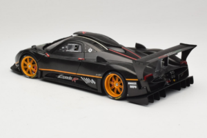 Pagani Zonda R Revolucion Carbon Fiber AUTOart 1:18 78261 Diecast - image 7 of 8