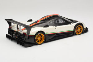 Pagani Zonda R Revolucion White AUTOart 1:18 78262 Diecast - image 3 of 8