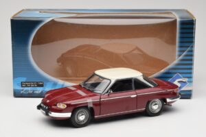 Panhard 24 CT Red Solido 1:18 1832500 Diecast - image 8 of 8