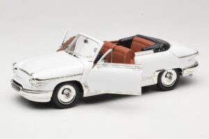 Panhard PL17 Cabriolet White Solido 1:18 8174 Diecast - image 2 of 8