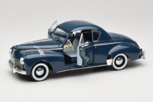 Peugeot 302 Coupe Blue Solido 1:18 8168 Diecast - image 2 of 8