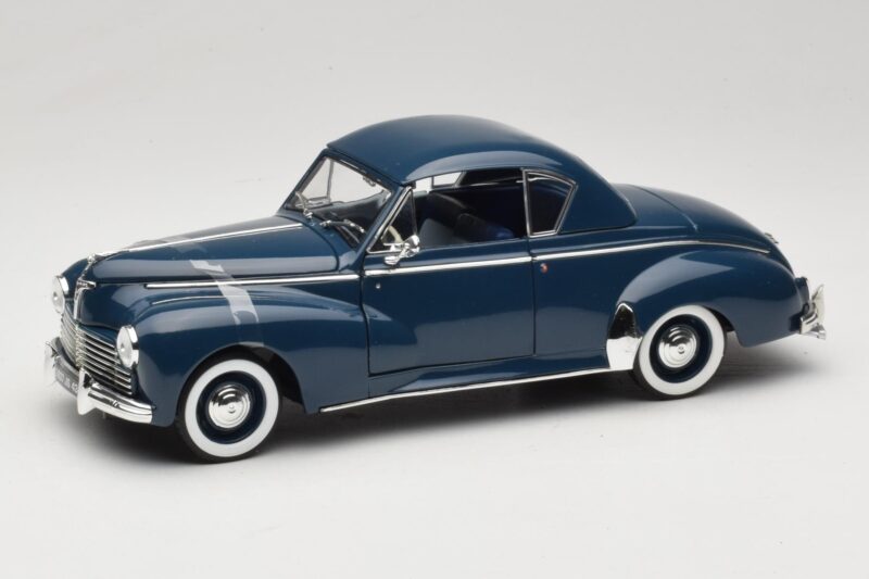 Peugeot 302 Coupe Blue Solido 1:18 8168 Diecast